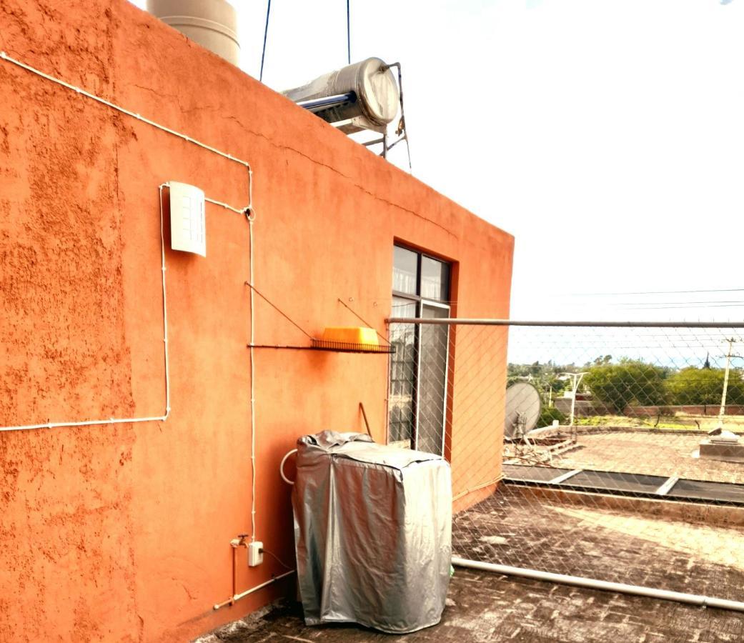 Suite Amplia Privada A 8 Min Del Centro Aguascalientes Bagian luar foto